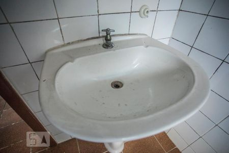 Casa à venda com 70m², 2 quartos e 1 vaga Casa à venda com 70m², 2 quartos e 1 vagaBanheiro - Torneira