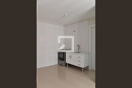 Cozinha de apartamento à venda com 1 quarto, 35m² em Portão, Curitiba