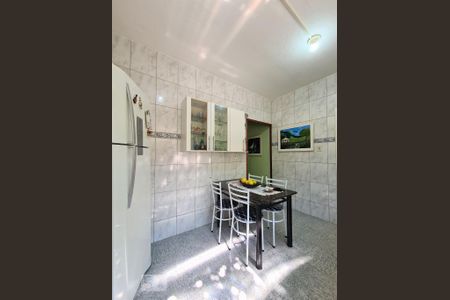 Casa à venda com 230m², 3 quartos e sem vagaCozinha