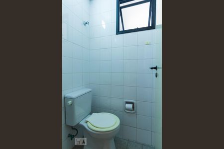 Banheiro de apartamento para alugar com 2 quartos, 57m² em Vila Clementino, São Paulo