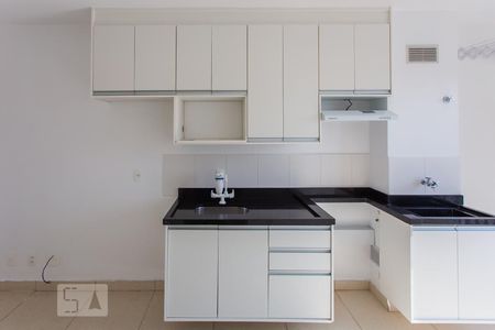 Sala/Cozinha de apartamento à venda com 2 quartos, 40m² em Sacomã, São Paulo