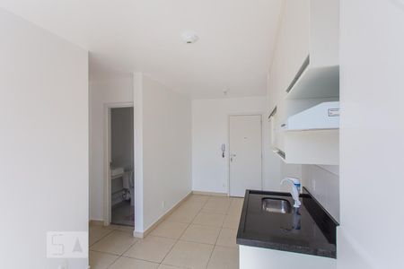 Sala/Cozinha de apartamento à venda com 2 quartos, 40m² em Sacomã, São Paulo