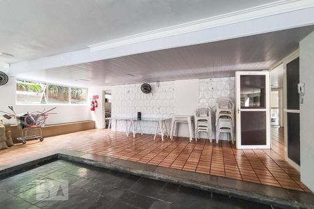 Apartamento à venda com 78m², 3 quartos e 1 vagaSalão de Festas