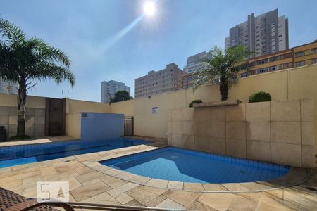 Apartamento para alugar com 50m², 2 quartos e 1 vaga Apartamento para alugar com 50m², 2 quartos e 1 vagaÁrea comum - Piscina