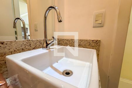 Apartamento para alugar com 150m², 3 quartos e 3 vagasLavabo