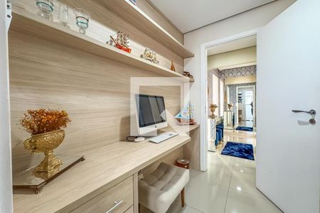 Apartamento para alugar com 150m², 3 quartos e 3 vagasEscritório