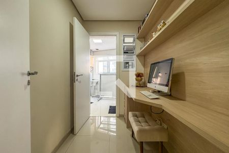 Apartamento para alugar com 150m², 3 quartos e 3 vagasEscritório