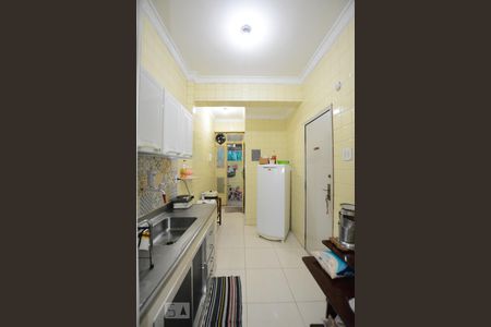 Apartamento à venda com 60m², 2 quartos e sem vagaCozinha