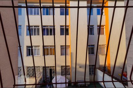 Apartamento para alugar com 77m², 2 quartos e 1 vaga Apartamento para alugar com 77m², 2 quartos e 1 vagaSala - Vista