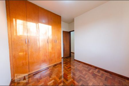 Apartamento para alugar com 77m², 2 quartos e 1 vaga Apartamento para alugar com 77m², 2 quartos e 1 vagaQuarto 2