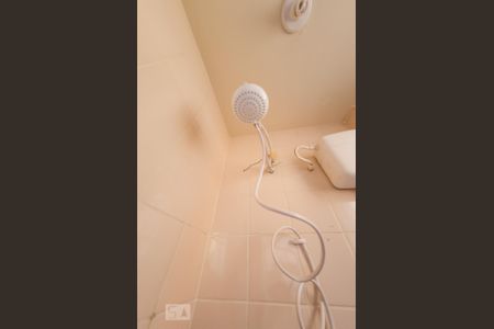 Apartamento para alugar com 77m², 2 quartos e 1 vaga Apartamento para alugar com 77m², 2 quartos e 1 vagaBanheiro de Serviço