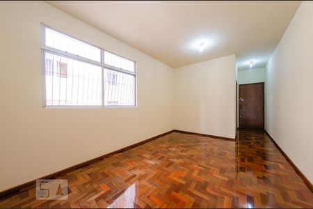 Apartamento para alugar com 77m², 2 quartos e 1 vaga Apartamento para alugar com 77m², 2 quartos e 1 vagaSala