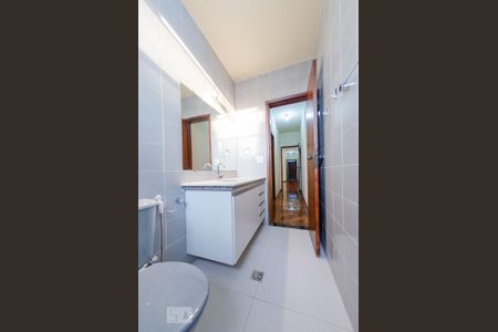 Apartamento para alugar com 77m², 2 quartos e 1 vaga Apartamento para alugar com 77m², 2 quartos e 1 vagaBanheiro