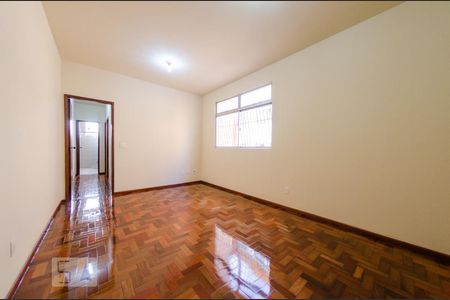 Apartamento para alugar com 77m², 2 quartos e 1 vaga Apartamento para alugar com 77m², 2 quartos e 1 vagaSala