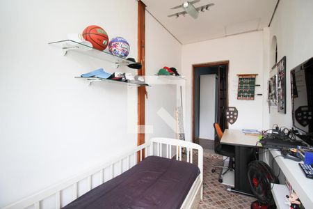 Casa à venda com 128m², 3 quartos e 2 vagasQuarto 3