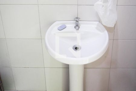 Casa à venda com 128m², 3 quartos e 2 vagasBanheiro de Serviço