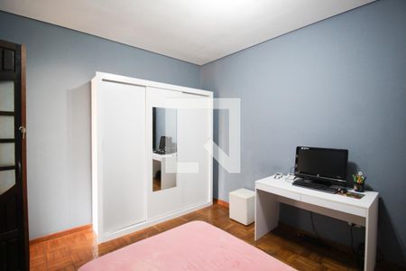 Casa à venda com 128m², 3 quartos e 2 vagasQuarto 2