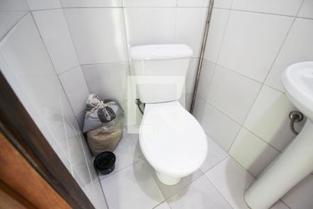 Casa à venda com 128m², 3 quartos e 2 vagasBanheiro de Serviço