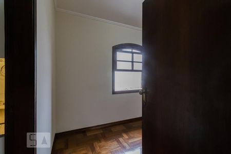 Casa à venda com 500m², 4 quartos e 6 vagasSuíte 2