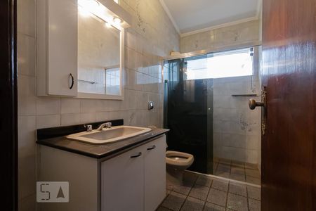 Casa à venda com 500m², 4 quartos e 6 vagasBanheiro