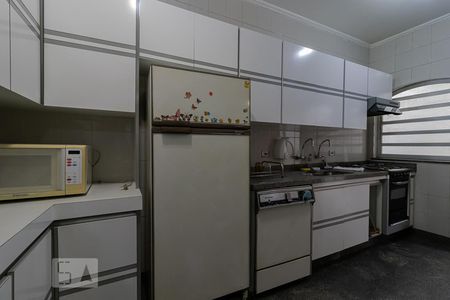 Casa à venda com 500m², 4 quartos e 6 vagasCozinha