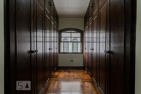 Casa à venda com 500m², 4 quartos e 6 vagasCloset da suíte 1