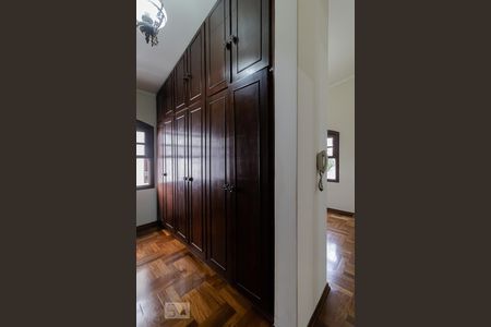 Casa à venda com 500m², 4 quartos e 6 vagasCloset da suíte 1