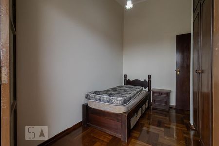 Casa à venda com 500m², 4 quartos e 6 vagasQuarto 2