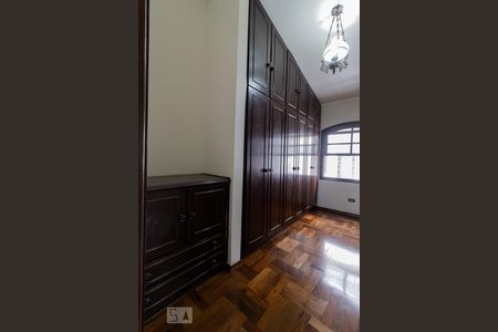 Casa à venda com 500m², 4 quartos e 6 vagasCloset da suíte 1