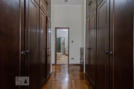 Casa à venda com 500m², 4 quartos e 6 vagasCloset da suíte 1