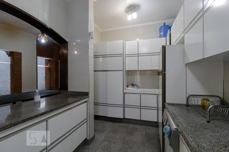 Casa à venda com 500m², 4 quartos e 6 vagasCozinha