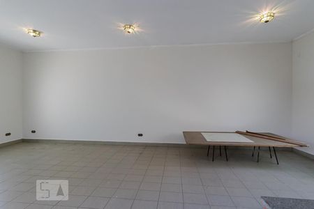 Casa à venda com 500m², 4 quartos e 6 vagasSalão de Festas