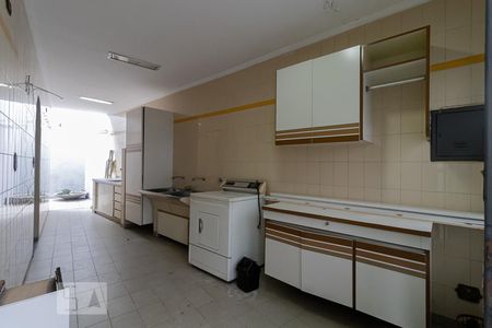Casa à venda com 500m², 4 quartos e 6 vagasÁrea de Serviço
