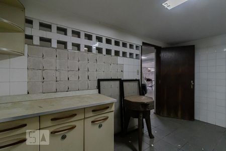 Casa à venda com 500m², 4 quartos e 6 vagasSaleta da Garagem