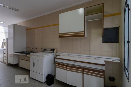 Casa à venda com 500m², 4 quartos e 6 vagasÁrea de Serviço