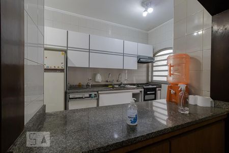 Casa à venda com 500m², 4 quartos e 6 vagasCozinha