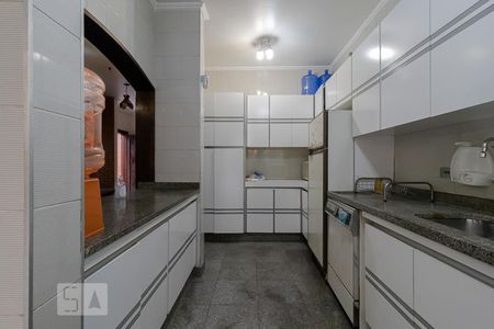 Casa à venda com 500m², 4 quartos e 6 vagasCozinha