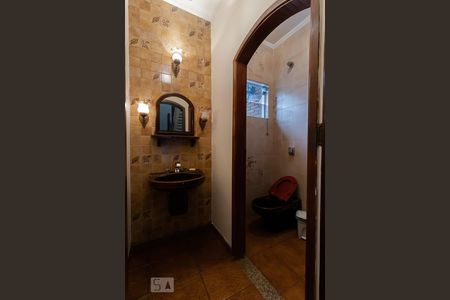 Casa à venda com 500m², 4 quartos e 6 vagasLavabo