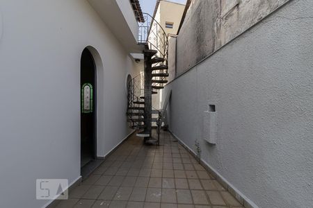 Casa à venda com 500m², 4 quartos e 6 vagasSacada do Salão de Festas