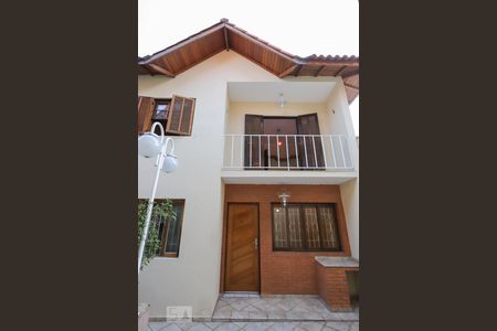 Casa de condomínio à venda com 83m², 2 quartos e 2 vagasFachada