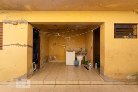 Casa à venda com 199m², 3 quartos e 3 vagas Casa à venda com 199m², 3 quartos e 3 vagasÁrea de Serviço