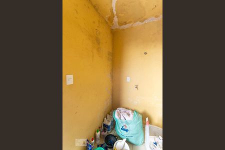 Casa à venda com 199m², 3 quartos e 3 vagas Casa à venda com 199m², 3 quartos e 3 vagasBanheiro de Serviço