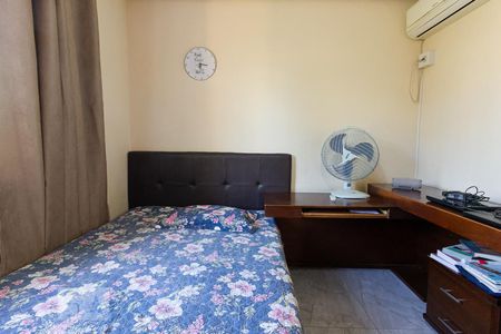Apartamento à venda com 360m², 4 quartos e 2 vagas Apartamento à venda com 360m², 4 quartos e 2 vagasQuarto 1