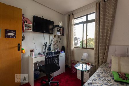 Apartamento à venda com 360m², 4 quartos e 2 vagas Apartamento à venda com 360m², 4 quartos e 2 vagasQuarto 2