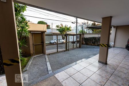 Apartamento à venda com 360m², 4 quartos e 2 vagas Apartamento à venda com 360m², 4 quartos e 2 vagasGaragem