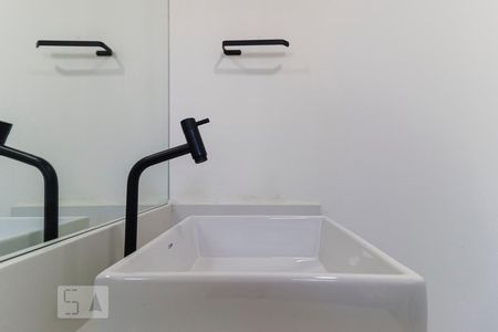 Banheiro - Pia de kitnet/studio para alugar com 1 quarto, 25m² em Consolação, São Paulo