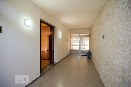 Casa à venda com 210m², 3 quartos e 2 vagasHall de Entrada