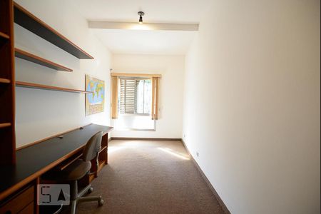 Casa à venda com 210m², 3 quartos e 2 vagasQuarto 1