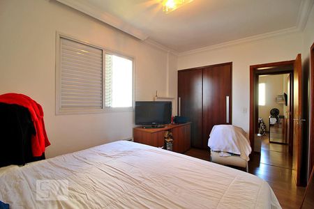 Apartamento para alugar com 107m², 3 quartos e 2 vagasQuarto Suíte