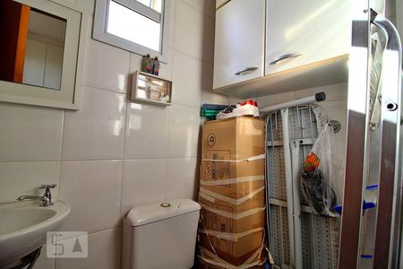 Apartamento para alugar com 107m², 3 quartos e 2 vagasBanheiro de Serviço